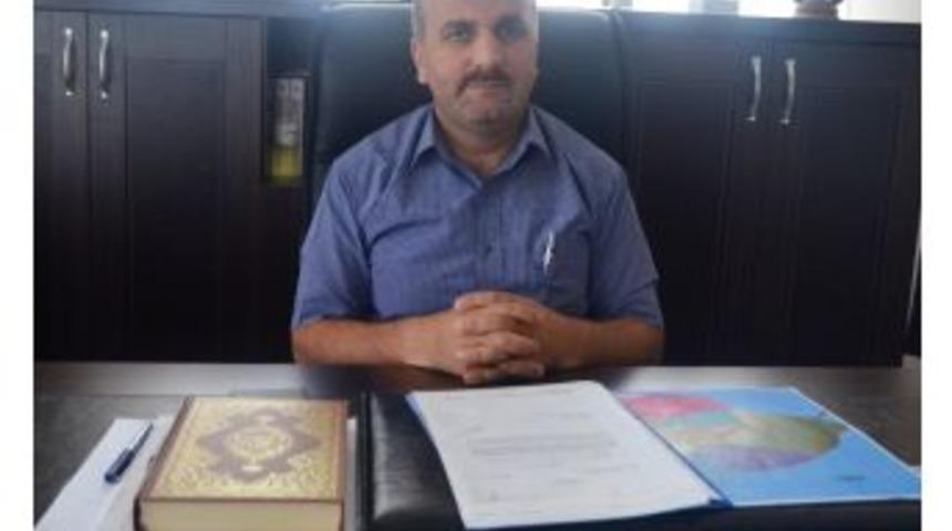 Selendi M&uuml;ft&uuml;s&uuml; Bozkurt G&ouml;reve Başladı