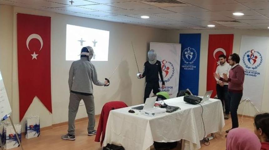 Aday Hakemlere Eskrim Kursu