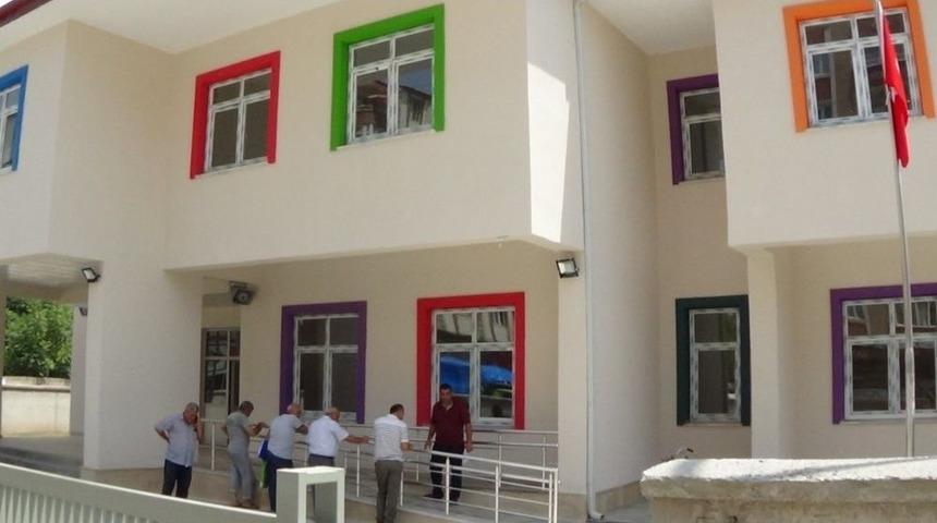 M&uuml;d&uuml;r Aydoğdu Yeni A&ccedil;ılacak Okulları Gezdi