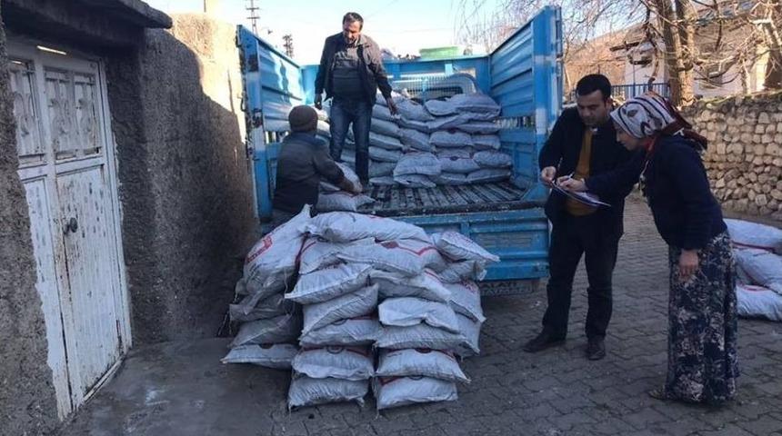 Batman&rsquo;da İhtiya&ccedil; Sahiplerine K&ouml;m&uuml;r Yardımı