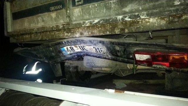 Kamyonetin Altında Kalan S&uuml;r&uuml;c&uuml; Yaşamını Yitirdi 1