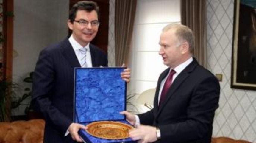 Avustralya&rsquo;nın Ankara B&uuml;y&uuml;kel&ccedil;isi James Larsen Nevşehir Valisi Ceylan&rsquo;ı Ziyaret Etti