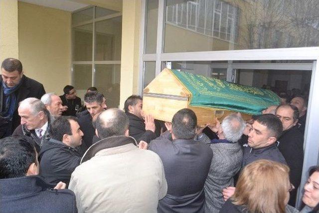 Ahmet Keleşoğlu&rsquo;na Adının Verildiği Eğitim Fak&uuml;ltesinde Anma T&ouml;reni 3