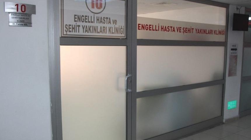 T&uuml;rkiye&rsquo;de Bir İlk Olan Diş Polikliniğinde 5 Ayda Bin 328 Hasta Tedavi Edildi