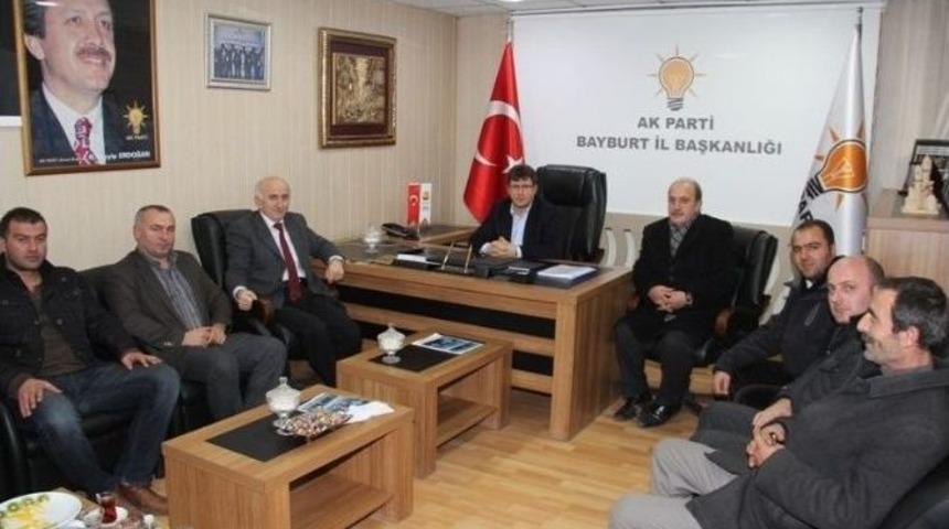 Vali Odabaş Ak Parti Ve Chp İl Başkanlıklarını Ziyaret Etti