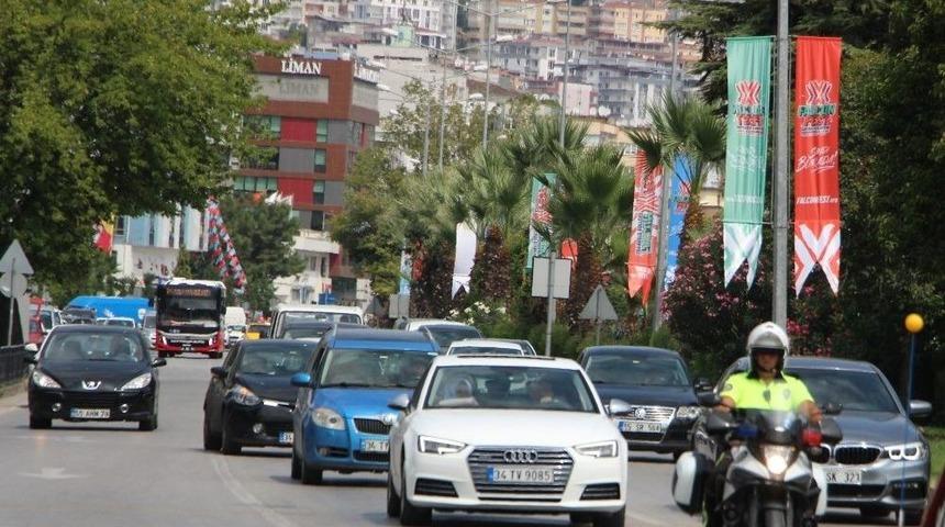 Samsun&rsquo;da Trafiğe Kayıtlı Ara&ccedil; Sayısı 348 Bin 351 Oldu
