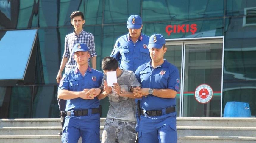 İ&ccedil; &Ccedil;amaşırından 50 Fişek Eroin &Ccedil;ıktı