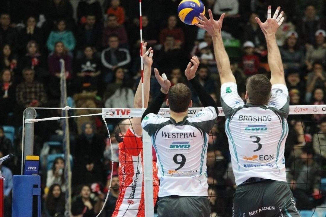 Ziraat Bankası, Powervolleys&rsquo;i 3-0 Yendi