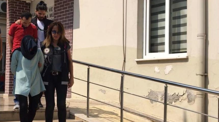 Adliyede &Ccedil;alışan Kadın Uyuşturucu Baskınında Yakalandı