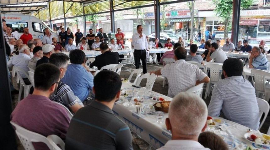 Başkan Uysal, Pazarcı Esnafını Dinledi