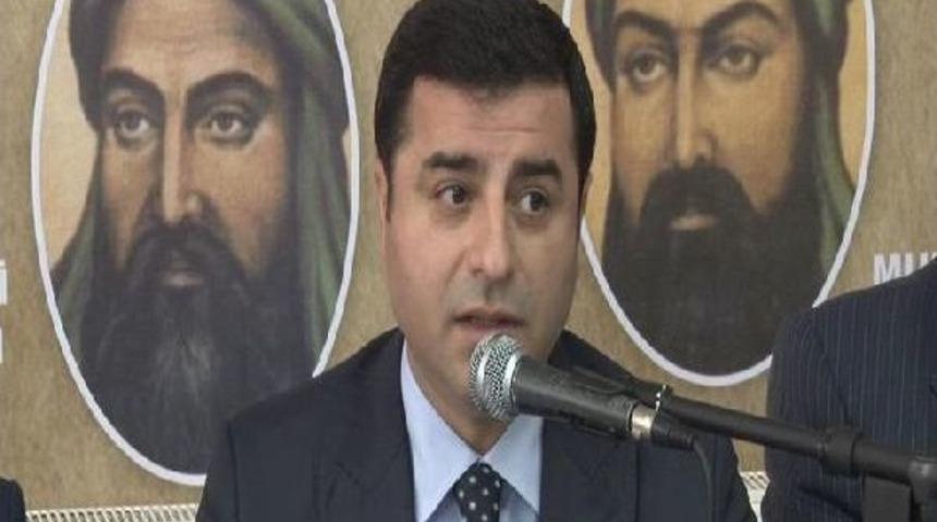 Demirtaş: Cizre'de Devlet I&ccedil;erisine &Ccedil;&ouml;reklenmiş Ciddi Bir Provokasyon &Uuml;reten Ekip Var