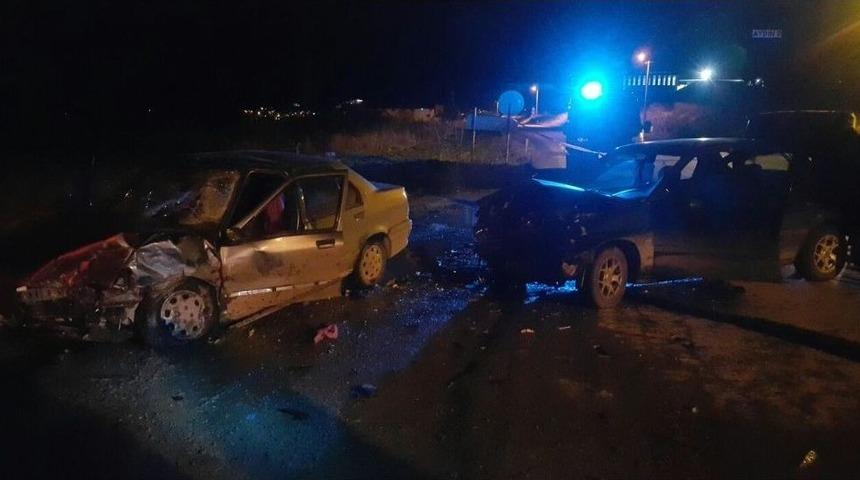 Tavşanlı&rsquo;da Trafik Kazası: 2 Yaralı