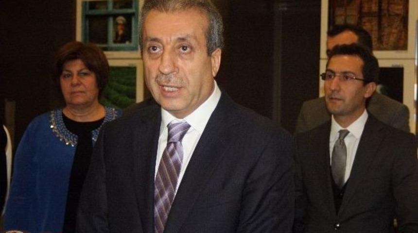 Bakan Eker: &ldquo;(zehirli Pirin&ccedil; İddiası) Zaman Zaman Bu T&uuml;r S&ouml;ylentiler Oluyor&rdquo;