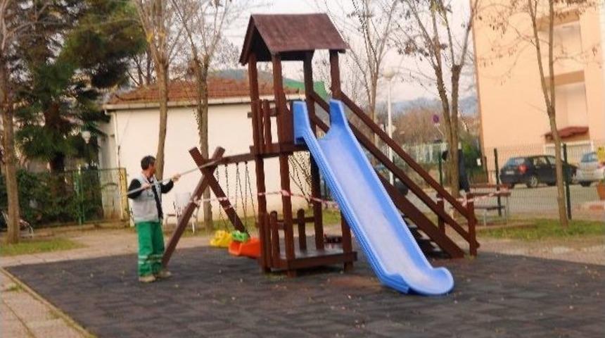 Şirintepe&rsquo;deki Parklar Bakımdan Ge&ccedil;ti
