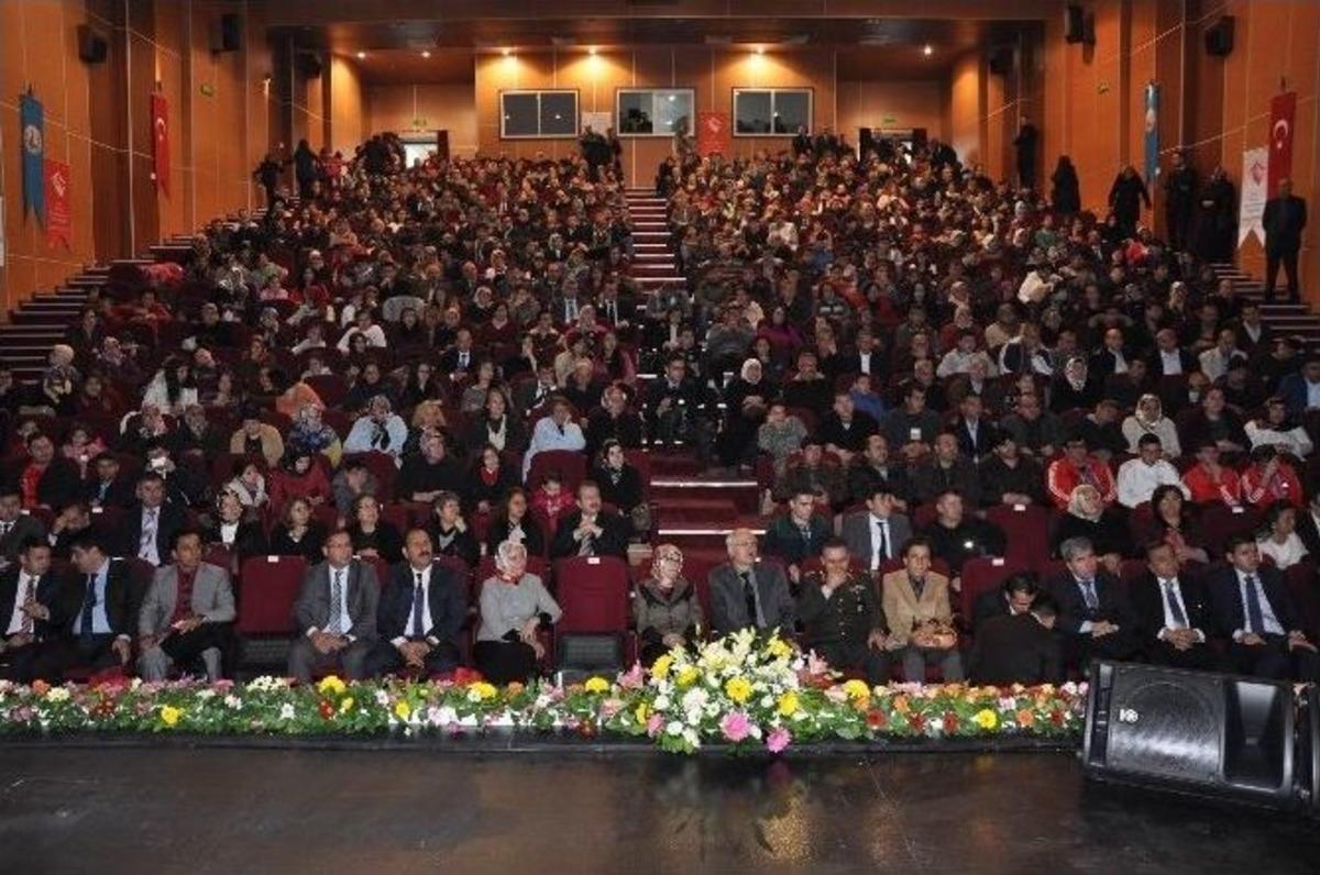 Sivas&rsquo;ta Engelli &Ouml;ğrencilerden Mehteran G&ouml;sterisi