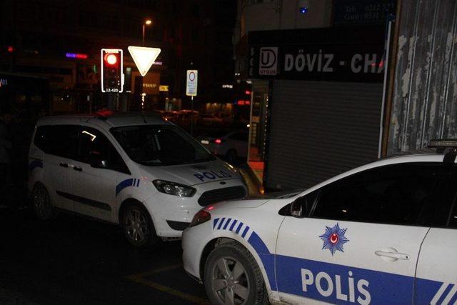 30 Saniyede Gelen Polis Ekipleri Hırsızlığı Önledi