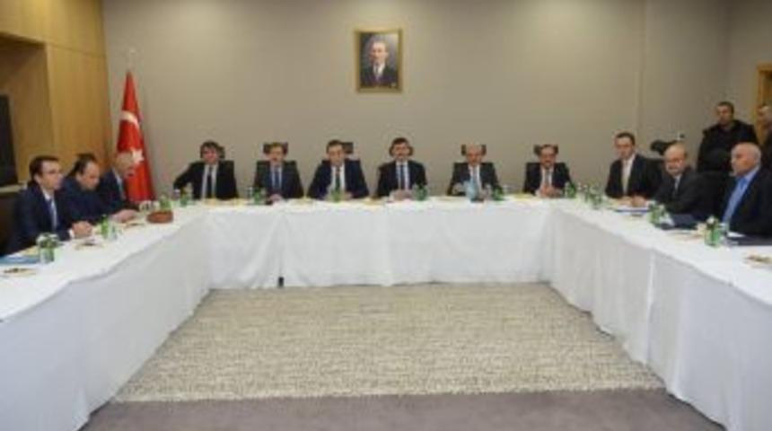 Erzincan-trabzon Demiryolu Projesi Masaya Yatırıldı