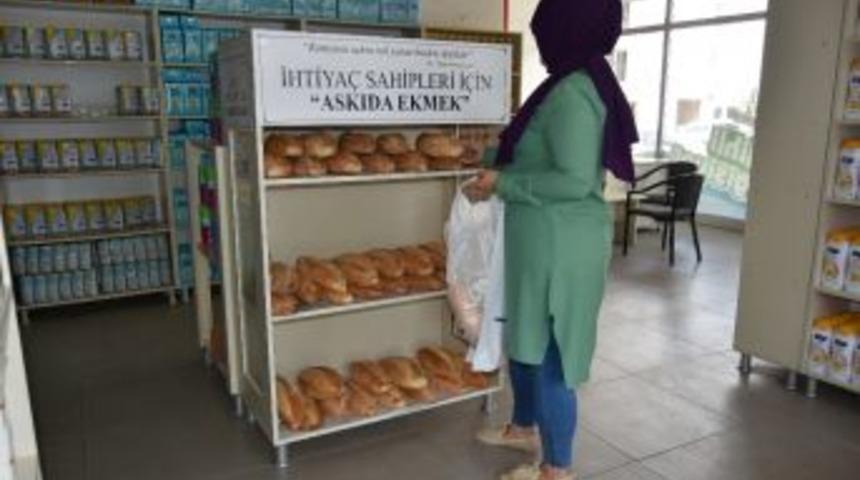 Salihli Belediyesinden &rsquo;askıda Ekmek Projesi&rsquo;ne Tam Destek