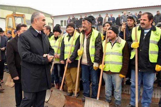 Sivas Belediyesi Kışa Hazırlanıyor