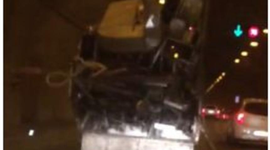 Aşırı Y&uuml;kl&uuml; Kamyonet Dehşet Sa&ccedil;tı