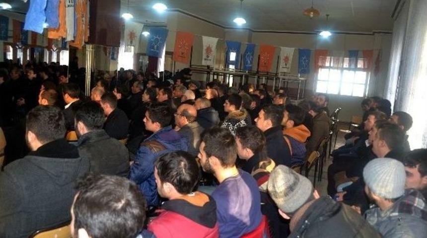 Ak Parti Afyonkarahisar İl Gen&ccedil;lik Kolları 7 İl&ccedil;enin Daha Kongresini Yaptı