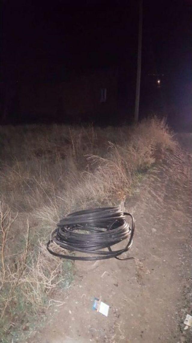 2 Kilometrelik Kablo Çalan Hırsızlar Yakalandı