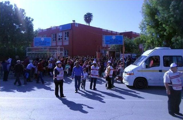Emniyetten &lsquo;okul Ge&ccedil;idi G&ouml;revlisi&rsquo; Kursu 1