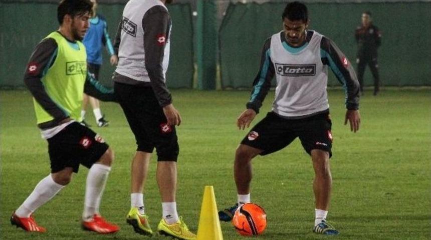 Adanaspor Tempoyu Artırdı