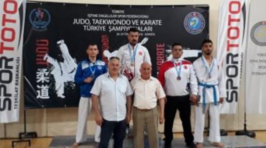 Burak Mert Can&rsquo;dan &Ccedil;ifte Madalya