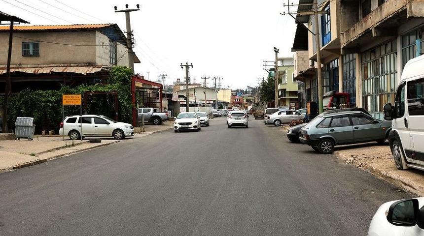 Artvin Sanayi Caddesi Asfaltla Buluştu