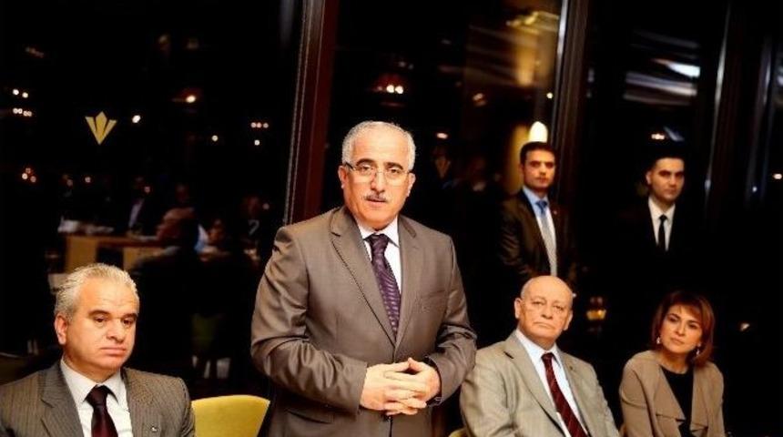 Vali Tuna Sanayici Ve İş Adamları İle Buluştu