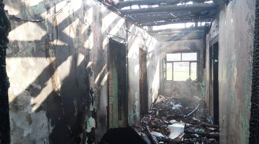 &Ccedil;orum&rsquo;daki Yangında Bir Ev Kullanılamaz Hale Geldi