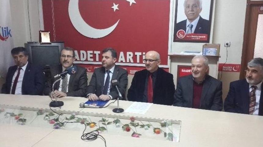 Saadet Partisi Halka Kucaklaşıyor