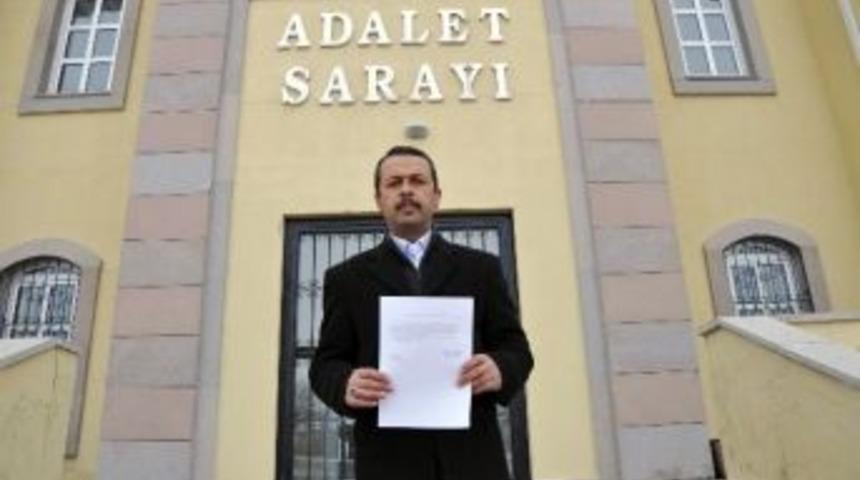 (&ouml;zel Haber) Şair Ve Yazar &Ccedil;arboğa&rsquo;dan Cumhuriyet Gazetesi Yazarları Hakkında Su&ccedil; Duyurusu