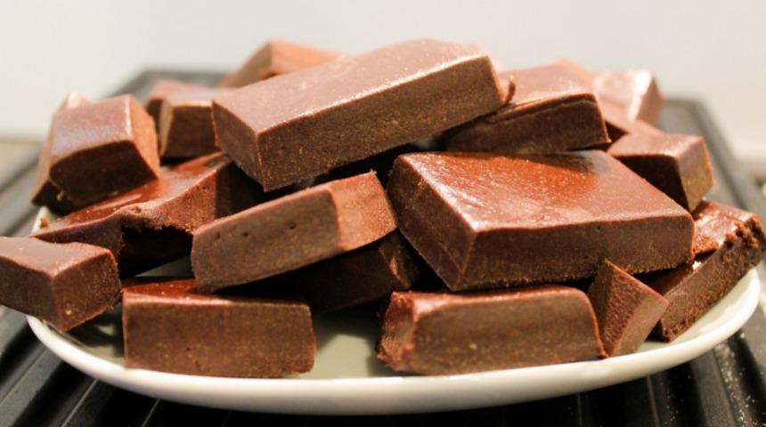 Evde Sıfırdan Sıcak Çikolata Yapımı 