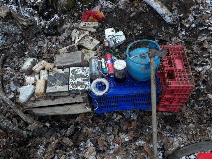 Lice’de 18 Sığınak Ve 1 Mağara İmha Edildi G2