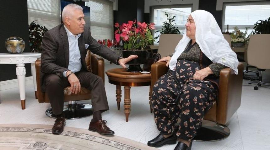 Başkan Bozbey Saime Teyzenin İsteğini Yerine Getirdi