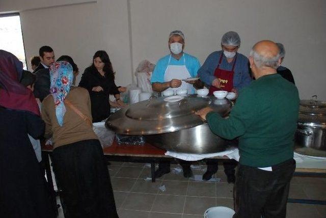 Didim Efeler Ortaokulundan Kavurma G&uuml;n&uuml; Etkinliği 2