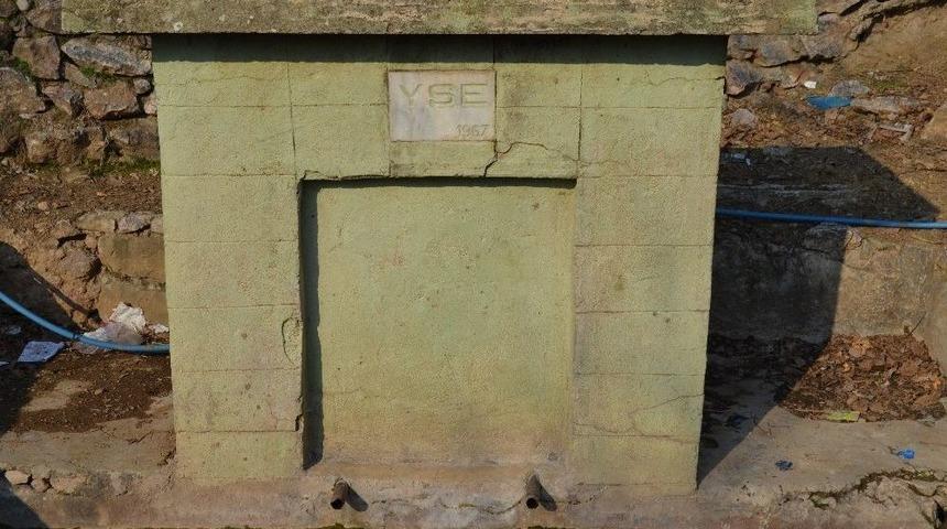 Yarım Asır Akan K&ouml;y &Ccedil;eşmesi Kurudu