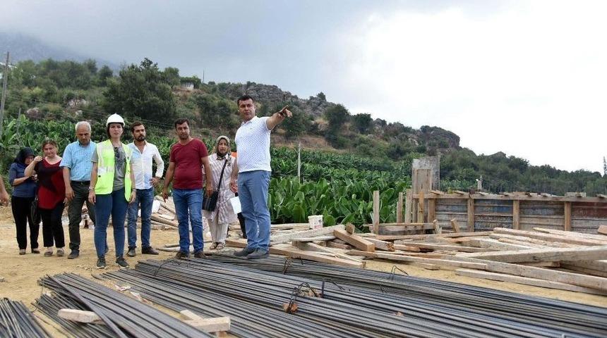 Alanya Belediyesi’nden Yaylalı Mahallesi’ne Çok Amaçlı Salon Ve Muhtar Evi