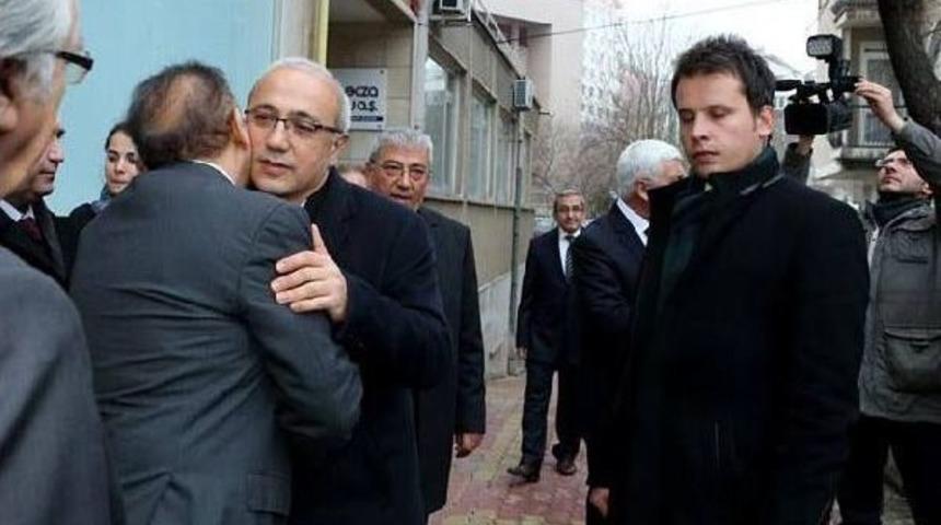 Bakan Elvan: Netanyahu O Y&uuml;r&uuml;y&uuml;şe Yakışmamıştır (2)