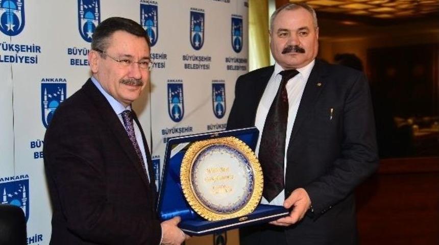 Moldova Cumhuriyeti&rsquo;nden Başkan G&ouml;k&ccedil;ek&rsquo;e Ziyaret