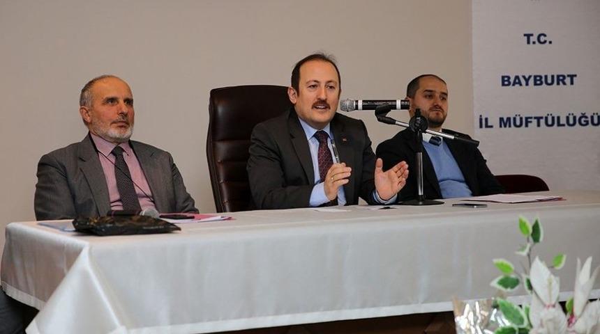 Vali Pehlivan, Din Görevlileri Aylık Değerlendirme Toplantısına Katıldı