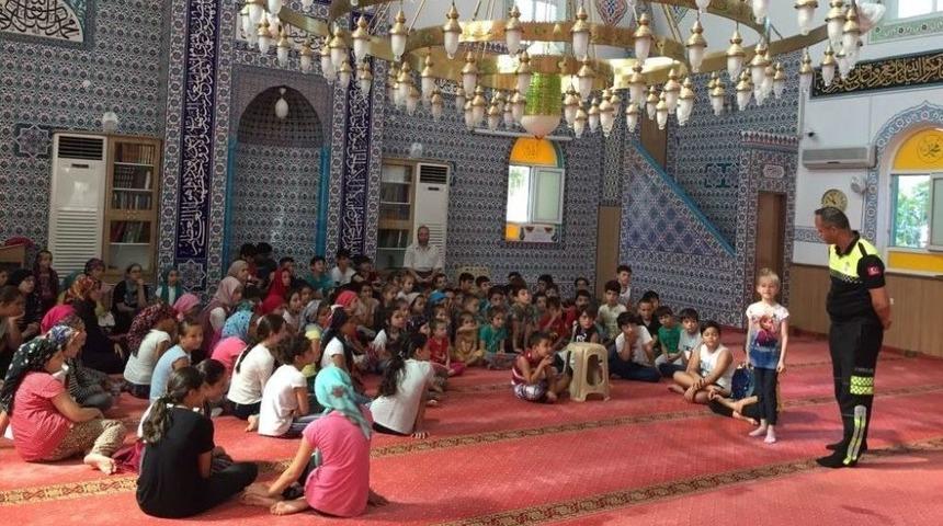 Yaz Kur’an Kursu Öğrencilerine Trafik Eğitimi