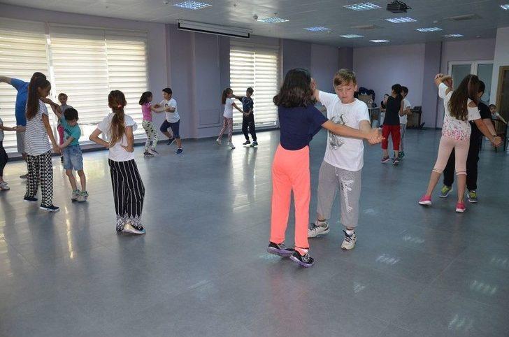 Bozüyük Belediyesi Yaz Spor Okulları Renkli Görüntülere Sahne Oluyor G5