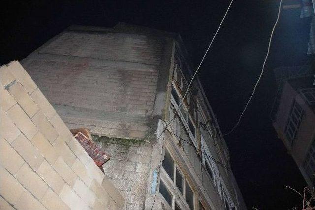 Y&uuml;kselen Alevler Paniğe Neden Oldu 1