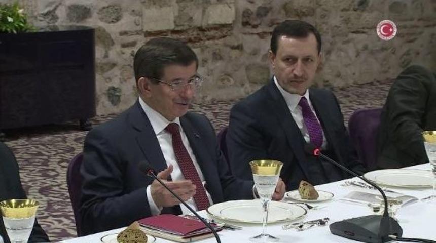 Başbakan Davutoğlu Libya Ulusal Genel Kongre Başkanı Nuri Ebu Sehmeyn İle G&ouml;r&uuml;ş&uuml;yor