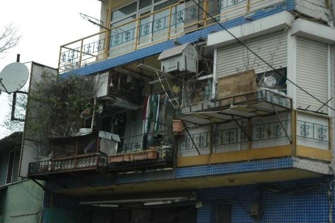 (&ouml;zel Haber) Kadık&ouml;y&rsquo;de &lsquo;kuş&rsquo; Operasyonu