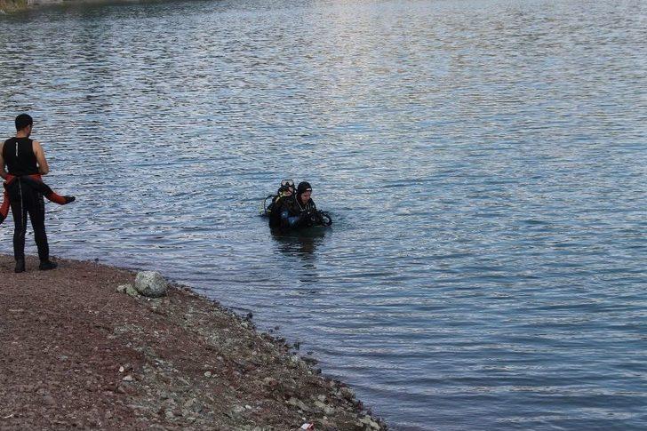 Serinlemek İçin Girdiği Baraj Gölünde Boğuldu G3