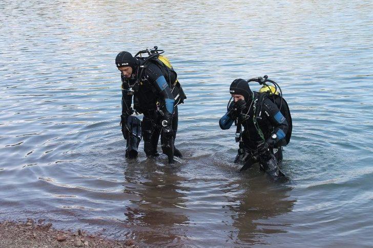 Serinlemek İçin Girdiği Baraj Gölünde Boğuldu G4